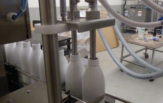 Milchflaschen vollautomatisch abfüllen → RHS Innovation GmbH