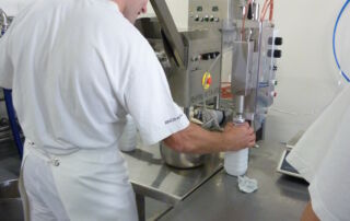 Inbetriebnahme Deckelschrauber → RHS Innovation GmbH