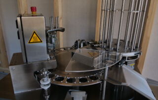 RHYNER Becherabfüllmodul Drehteller → RHS Innovation GmbH RHYNER Becherabfüllmodul Drehteller