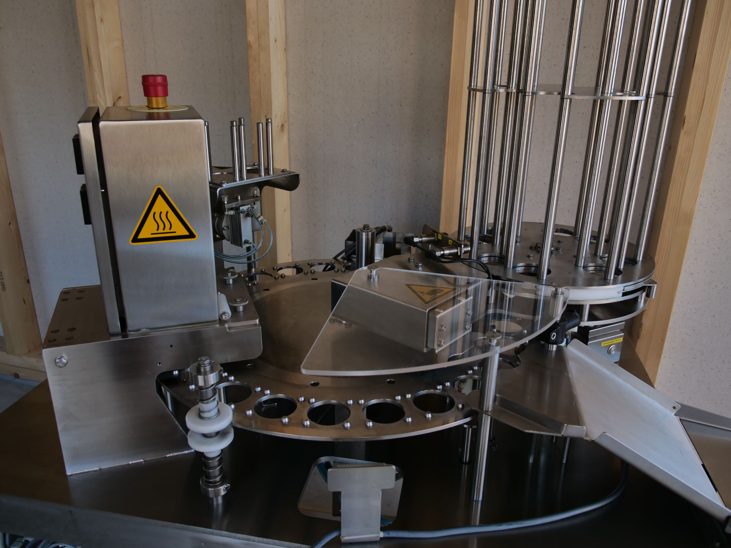 RHYNER Becherabfüllmodul Drehteller → RHS Innovation GmbH RHYNER Becherabfüllmodul Drehteller